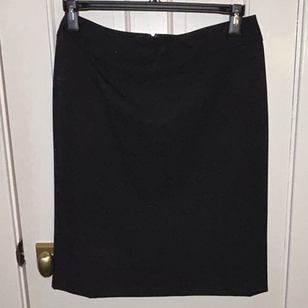 EUC Tahari Suiting Skirt - Sz 6